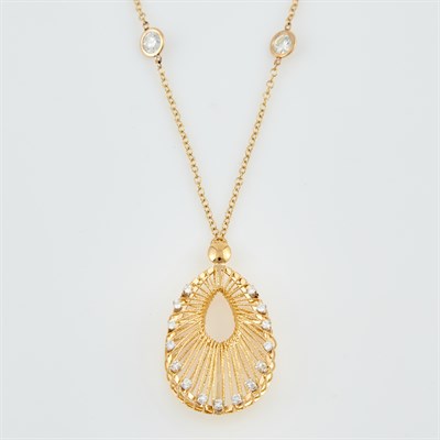 Lot 118 - Diamond Necklace, 17 diamonds, 2 stones about...