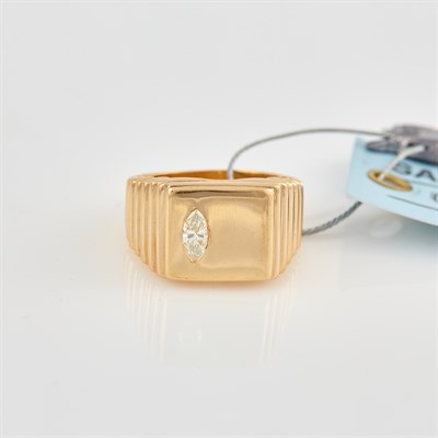 Lot 130 - Diamond Ring, 14K 6 dwt.