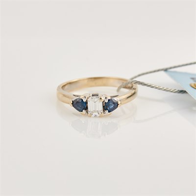 Lot 352 - Diamond and Stone Ring about 0.35 ct., 18K 2...