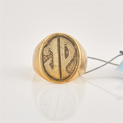 Lot 356 - Gold Initial Ring, 14K 13 dwt., damaged