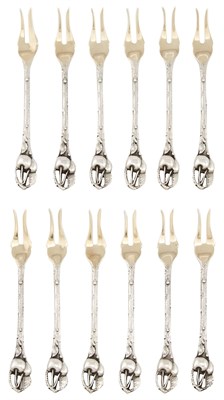 Lot 59 - Set of Twelve American Sterling Silver...
