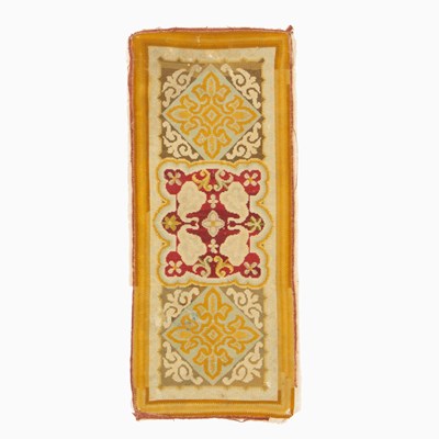 Lot 322 - Needlepoint Rug