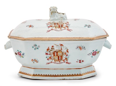 Lot 124 - Chinese Export Armorial Porcelain Covered Soup Tureen