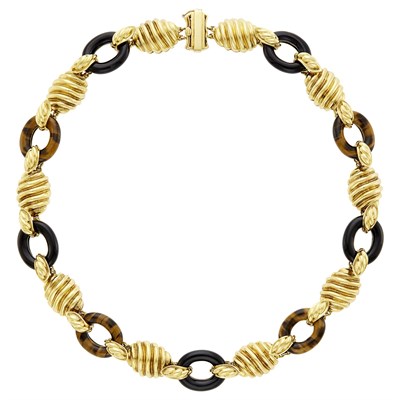 Lot 173 - Gold, Tiger's Eye and Black Onyx Link Necklace