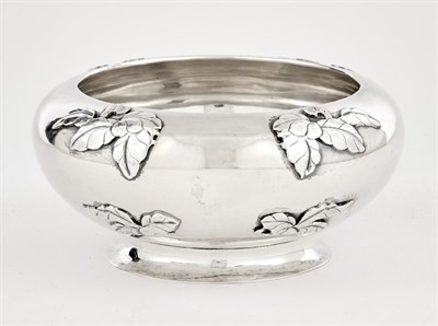 Lot 119 - Chinese Export Silver Bowl Luen Wo, Shanghai,...