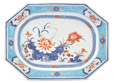 Lot 157 - Chinese Export Porcelain Platter 18th Century...