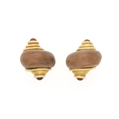 Lot 1021 - Pair of Gold, Wood and Cabochon Citrine Shell Earclips