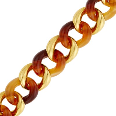 Lot 18 - Seaman Schepps Gold and Carnelian 'Classic Link' Bracelet