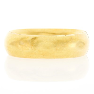 Lot 2035 - Gold Bangle Bracelet