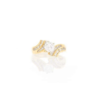 Lot 1110 - Gold and Diamond Ring
