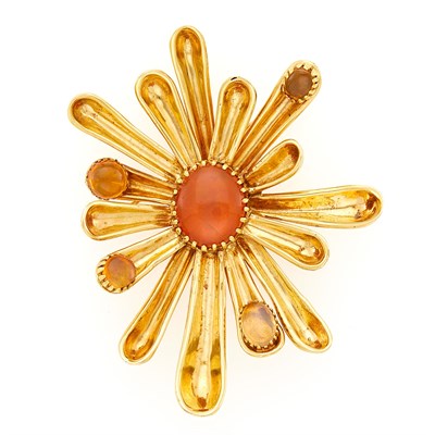 Lot 1021 - Gold and Opal Pendant-Brooch