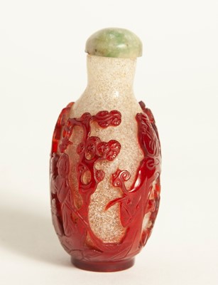 Lot 5 - A Red Glass Overlay Chinese Snuff Bottle