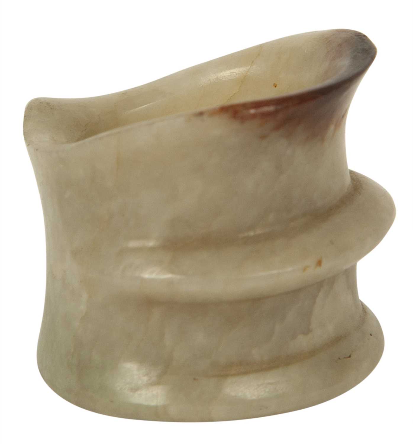 Lot 24 - A Chinese Jade Thumb Ring