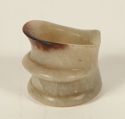 Lot 24 - A Chinese Jade Thumb Ring