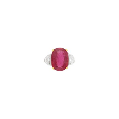 Lot 37 - Platinum, Gold, Treated Ruby and Diamond Ring