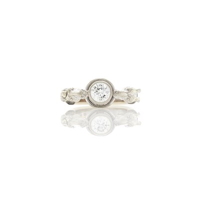 Lot 27 - Theo Fennell White Gold and Diamond Horse and Dog Head Ring