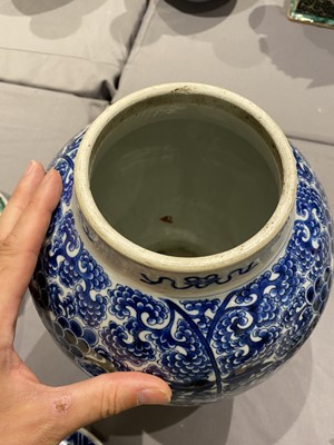 Lot 207 - Two Chinese Porcelain Vases