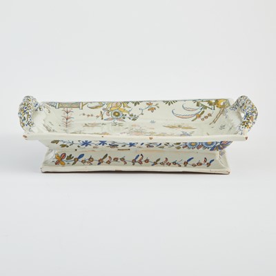Lot 679 - Marseille Faïence Chinoiserie Footed Tray (Bannette)