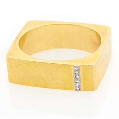 Lot 1006 - Gold and Diamond Bangle Bracelet