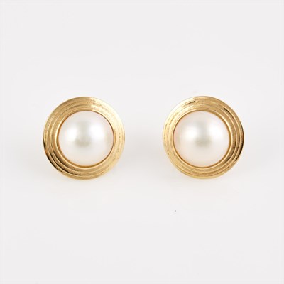 Lot 80 - Two Gold and Bead Earrings, 14K 5 dwt. all