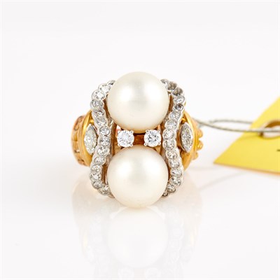 Lot 83 - Diamond and Bead Ring, 18K 10 dwt. all