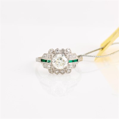 Lot 133 - Diamond and Stone Ring, center stone about...
