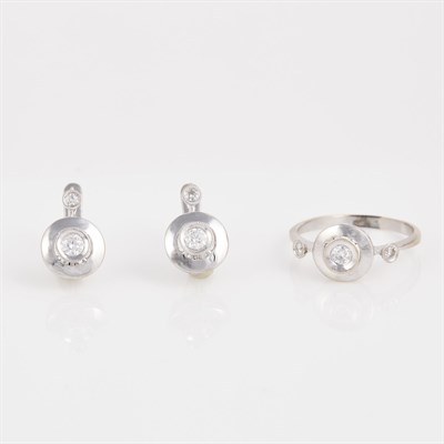 Lot 266 - Diamond Ring and Two Earrings, 18K 6 dwt.