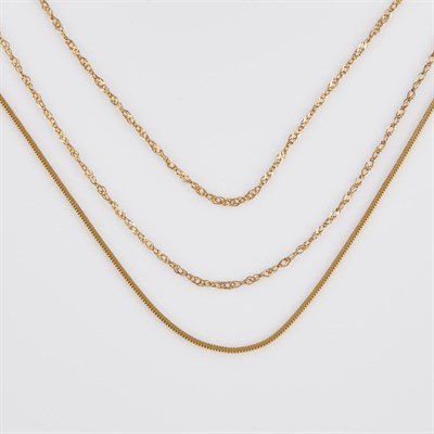 Lot 326 - Two Gold Neck Chains, 14K 8 dwt.