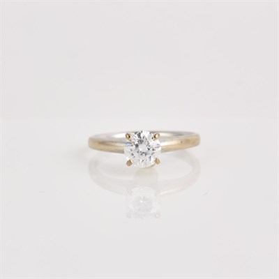 Lot 407 - Diamond Solitaire Ring about 1.00 ct., 18K 2...