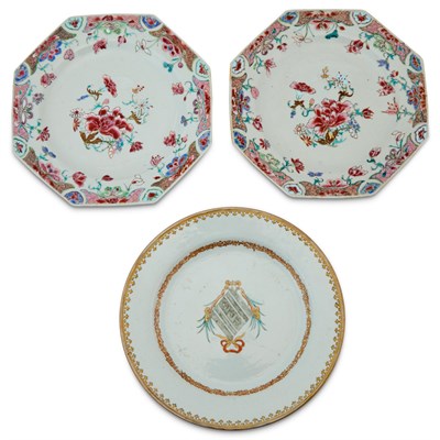 Lot 158 - Three Chinese Export Porcelain Plates