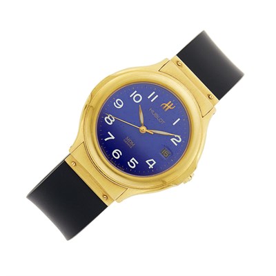 Lot 9 - Hublot Gold Wristwatch