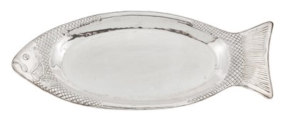 Lot 1095 - Continental Sterling Silver Fish Platter