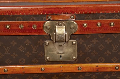 Sold at Auction: Louis Vuitton, Louis Vuitton: a Monogram Steamer