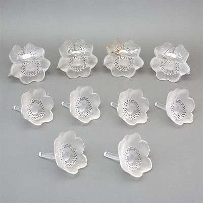 Lot 1035 - Set of Four Lalique Glass Anemone Pattern...