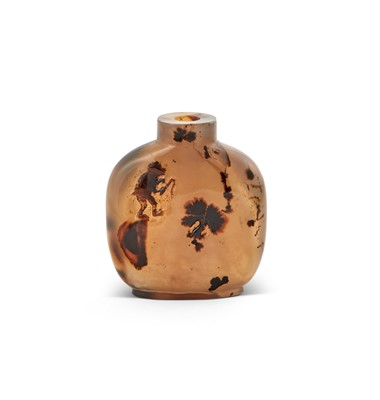 Lot 13 - A Chinese Shadow Agate Snuff Bottle