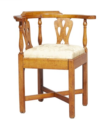Lot 212 - Chippendale Maple Corner Chair 18th Century...
