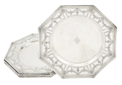 Lot 53 - Set of Six International Silver Co. Sterling Silver Dinner Plates