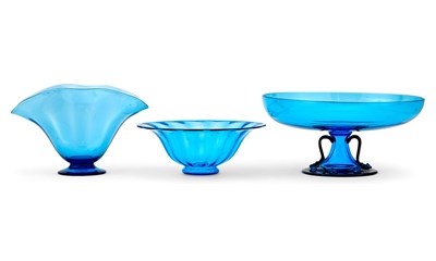 Lot 353 - Carder Steuben Celeste Blue Glass Bowl Shape...