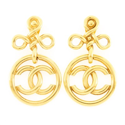 Lot 1052 - Chanel Pair of Pendant-Earclips, France