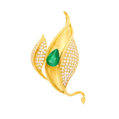 Lot 2114 - Gold, Emerald and Diamond Leaf Pendant-Brooch