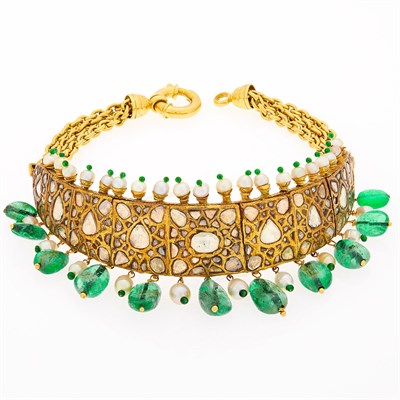 Lot 2107 - Indian Silver-Gilt, Gold, Emerald Bead, Freshwater Pearl and Foil-Backed Diamond Choker Necklace