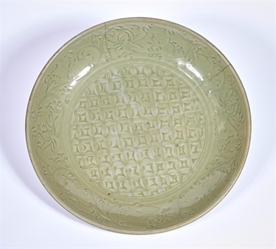 Lot 116 - A Large Chinese Longquan Celadon Charger