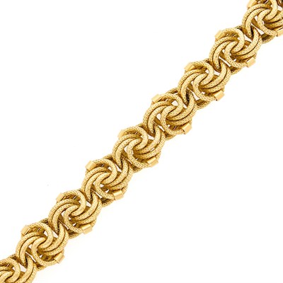 Lot 2252 - Gold Link Bracelet
