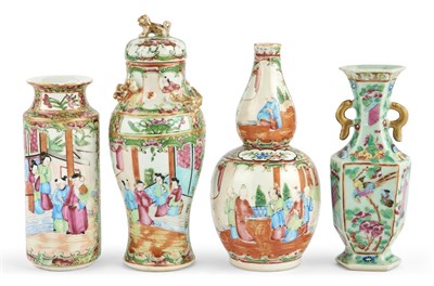 Lot 306 - Four Chinese Export Porcelain Vases