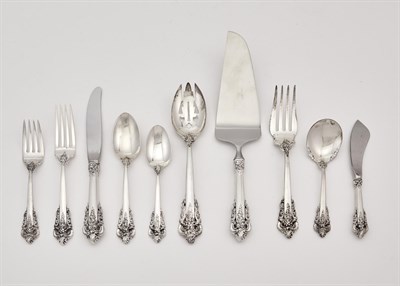 Lot 28 - Wallace Sterling Silver Grand Baroque Pattern Flatware Service