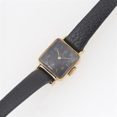 Lot 183 - Ladys Gold Wrist Watch, 17 Jewels, Rolex, 18K