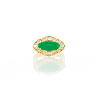 Lot 1272 - Gold, Jade and Diamond Ring