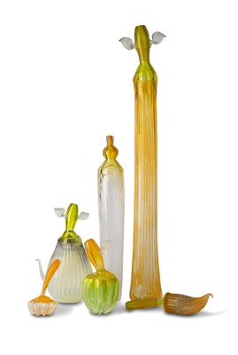 Lot 1069 - Bernie D'Onofrio Art Glass Bottle Grouping