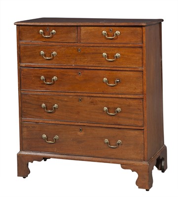 Lot 102 - George III Mahogany Chest of Drawers