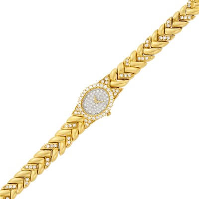 Lot 165 - Baume & Mercier Gold and Diamond Wristwatch